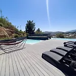 Departamento Moderno - Vista Privilegiada Al Mar